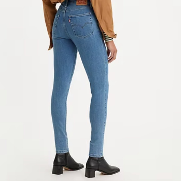 Levis 721 High Rise Skinny - 25 - NWOT - Picture 2 of 5